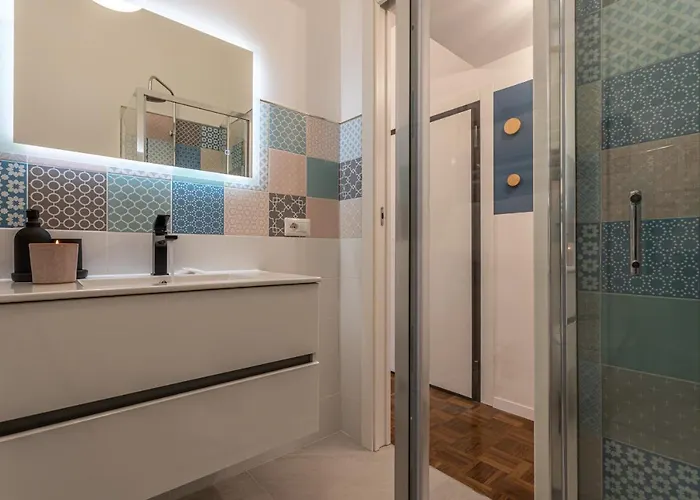 Ych-bright And Cozy Flat In Pigneto